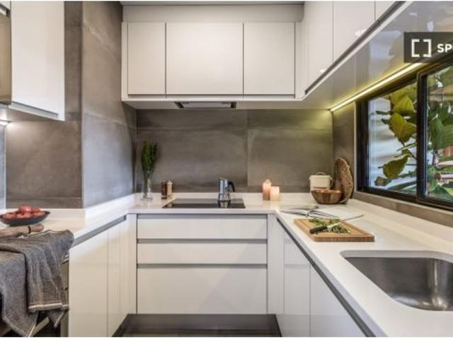 Apartamento de 2 dormitorios en alquiler en Lista