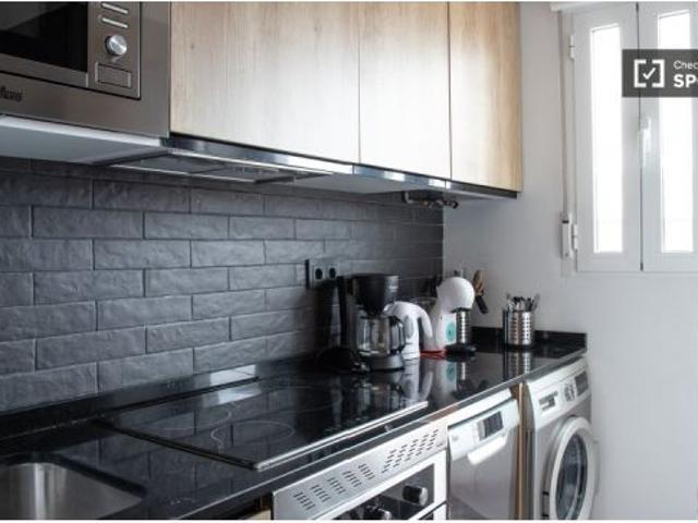 Apartamento de 2 dormitorios en alquiler en Puerta del Ángel