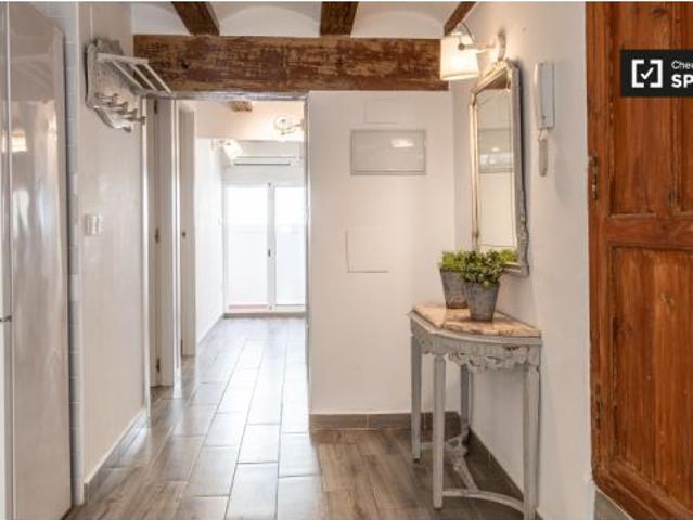 Apartamento de 2 dormitorios en alquiler en Russafa