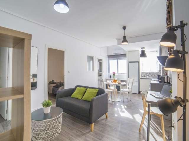 Apartamento de 2 dormitorios en alquiler en Russafa, Valencia
