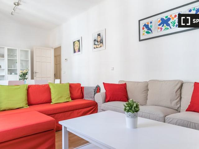 Apartamento de 2 dormitorios en alquiler en Ríos Rosas, Madrid