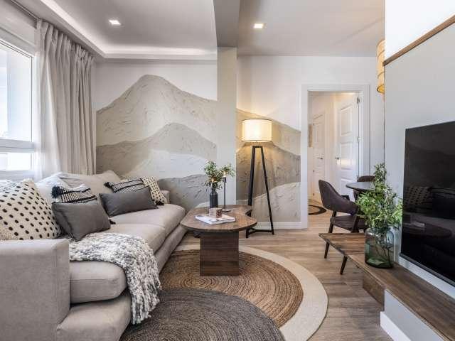 Apartamento de 2 dormitorios en alquiler en Rios Rosas, Madrid