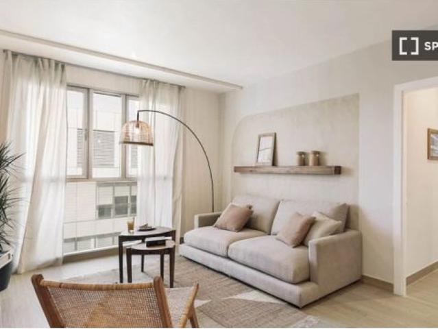 Apartamento de 2 dormitorios en alquiler en Sant Martí