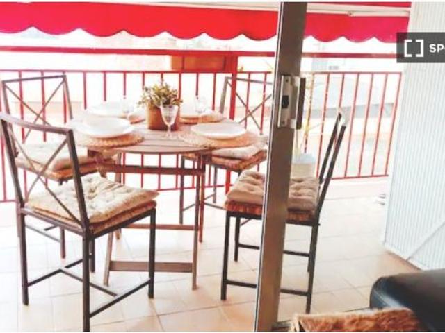 Apartamento de 2 dormitorios en alquiler en Sants