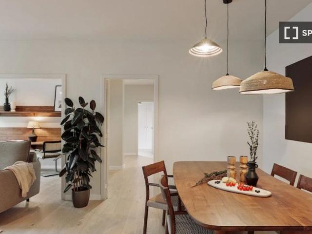 Apartamento de 2 dormitorios en alquiler en Sarrià, Barcelona