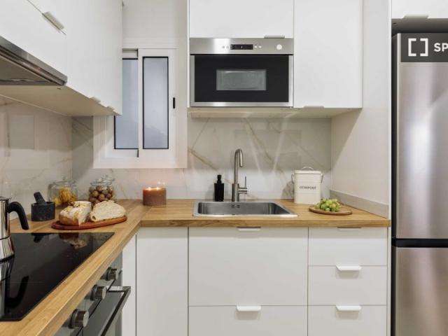Apartamento de 2 dormitorios en alquiler en Sarria, Barcelona