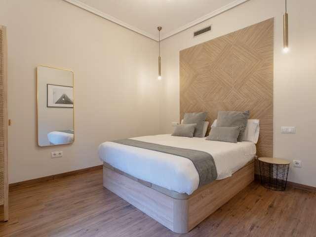 Apartamento de 2 dormitorios en alquiler en Sol, Madrid