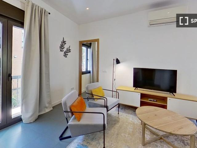Apartamento de 2 dormitorios en alquiler en Tetuan, Madrid