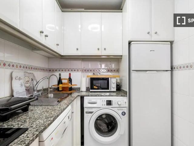 Apartamento de 2 dormitorios en alquiler en Torrevieja