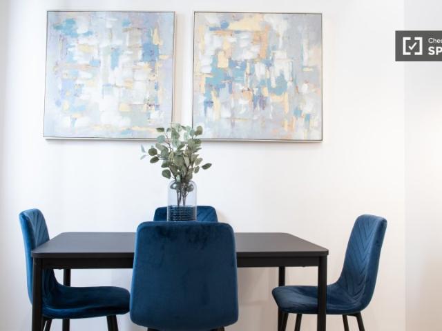 Apartamento de 2 dormitorios en alquiler en Trafalgar, Madrid