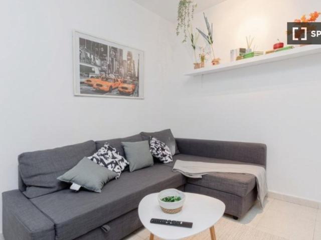 Apartamento de 2 dormitorios en alquiler en Trafalgar, Madrid