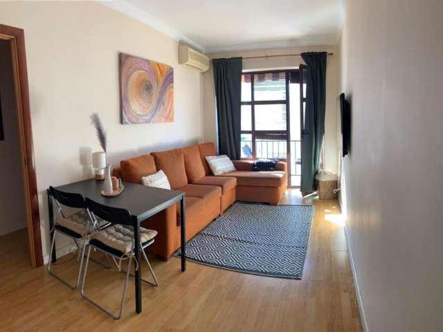 Apartamento de 2 dormitorios en alquiler en Triana, Sevilla