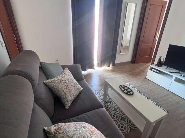 Apartamento de 2 dormitorios en alquiler en Triana, Sevilla