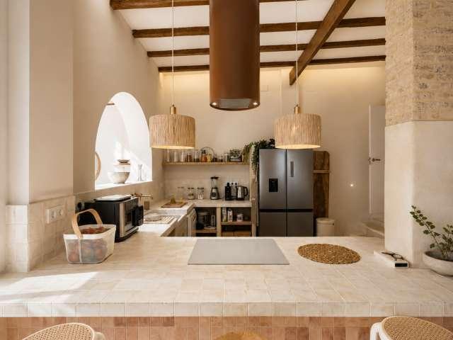 Apartamento de 2 dormitorios en alquiler en Valencia