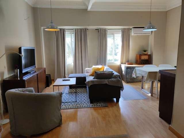 Apartamento de 2 dormitorios en alquiler en Valencia