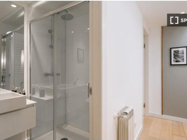 Apartamento de 2 dormitorios en alquiler en Vallehermoso, Madrid