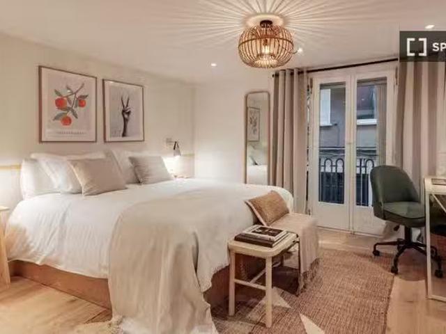 Apartamento de 2 dormitorios en alquiler en Vila de Gràcia, Ba.