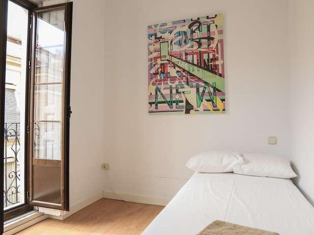 Apartamento de 2 dormitorios en Lavapiés, Madrid
