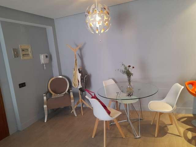 Apartamento de 2 dormitorios en Trafalgar, Madrid