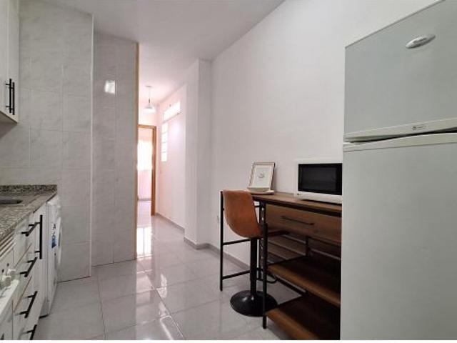Apartamento de 2 dormitorios junto al Romea