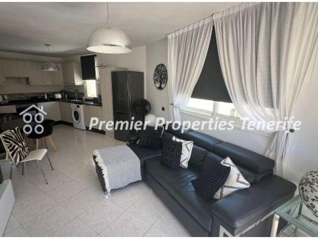 Apartamento de 2 dormitorios, Parque Tropical I, Los Cristianos, Arona
