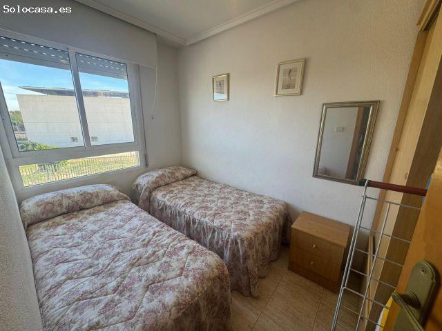 APARTAMENTO DE 2 DORMITORIOS Y 1 BAÑO EN TORREVIEJA