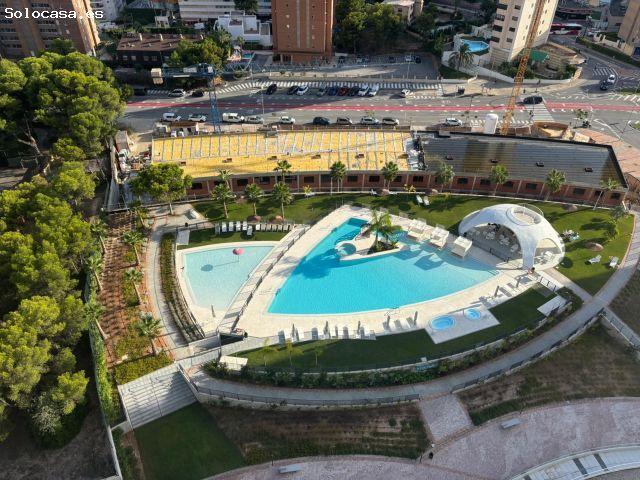 Apartamento de 2 dormitorios y 2 baños en Benidorm Beach