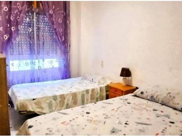 APARTAMENTO DE 2 HABITACIONES 1 BAÑO EN C.GOLETA A 350METROS DE LA PLAYA