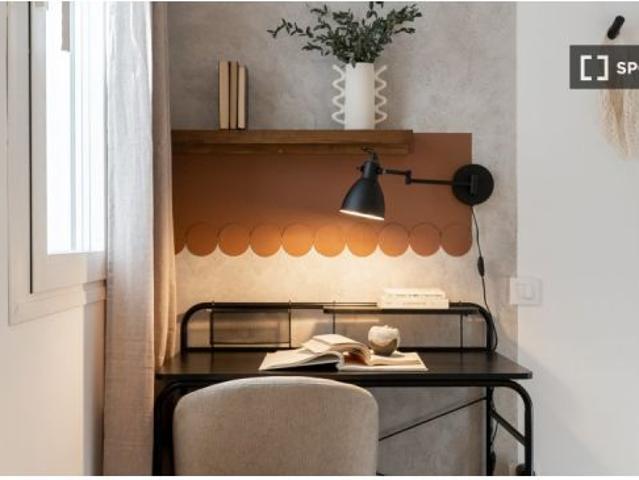 Apartamento de 2 habitaciones en alquiler en Trafalgar, ideal para profesionales y estudiantes