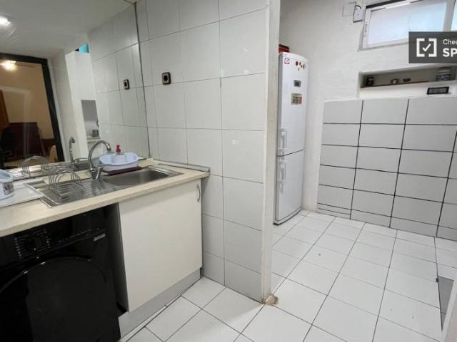 Apartamento de 2 habitaciones en alquiler en Tres Olivos, Madrid