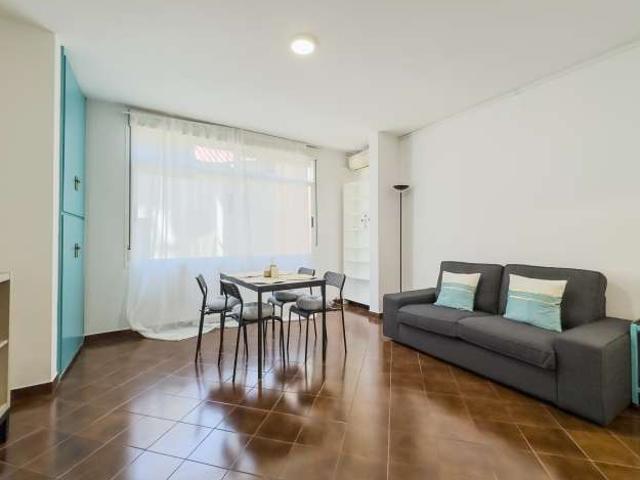 Apartamento de 2 habitaciones en alquiler en Vila de Gràcia