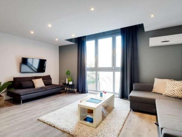 Apartamento de 2 habitaciones en alquiler en Vila de Gràcia