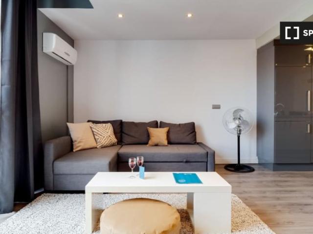 Apartamento de 2 habitaciones en alquiler en Vila de Gràcia