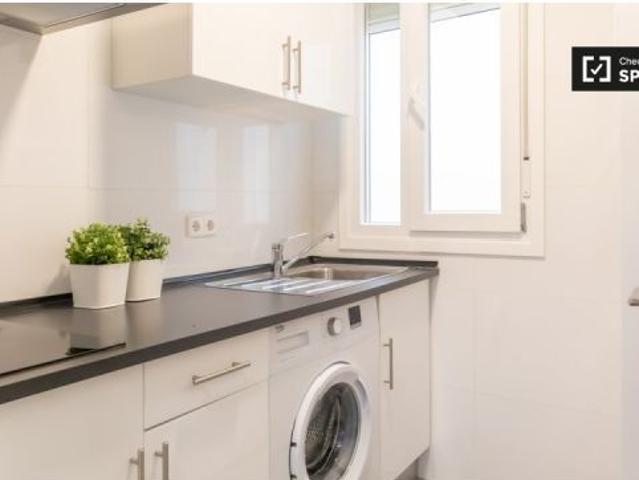Apartamento de 2 habitaciones en alquiler en Arapiles, ideal para profesionales