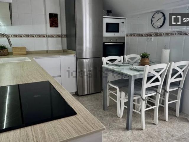 Apartamento de 2 habitaciones en alquiler en Barrio la Iglesia