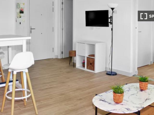 Apartamento de 2 habitaciones en alquiler en Casares, Málaga