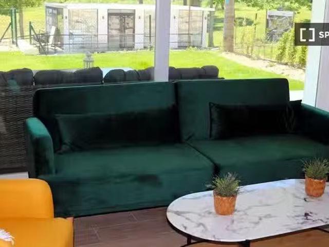 Apartamento de 2 habitaciones en alquiler en Casares, Málaga
