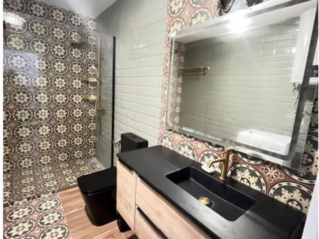 Apartamento de 2 habitaciones en alquiler en Colmenar, Málaga
