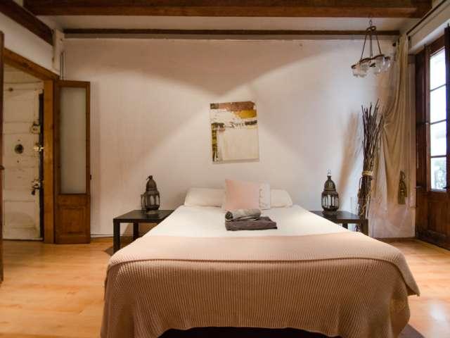 Apartamento de 2 habitaciones en alquiler en El Gòtic, Barcelona