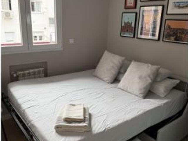 Apartamento de 2 habitaciones en alquiler en Guindalera, gastos incluidos, ideal para profesionales