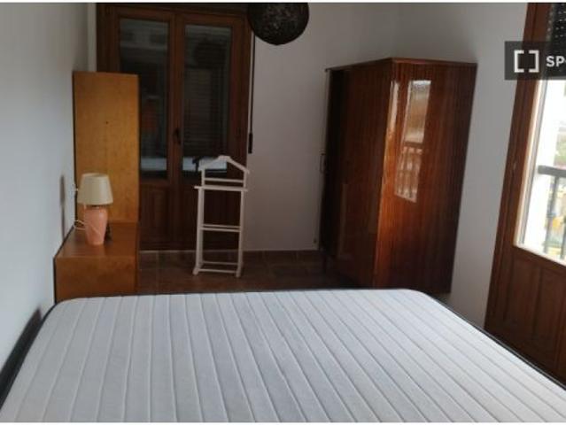 Apartamento de 2 habitaciones en alquiler en Huelva, ideal para parejas