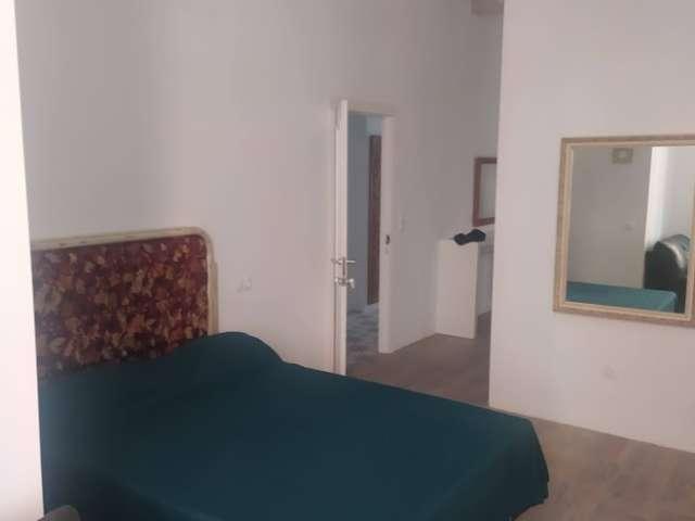 Apartamento de 2 habitaciones en alquiler en Mont Olivet, Valencia