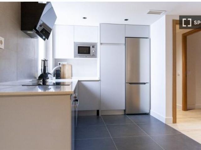 Apartamento de 2 habitaciones en alquiler en Nueva España, se aplican restricciones para inquilinos