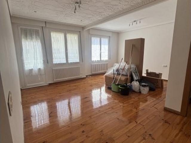 Apartamento de 2 habitaciones en alquiler en Pamplona
