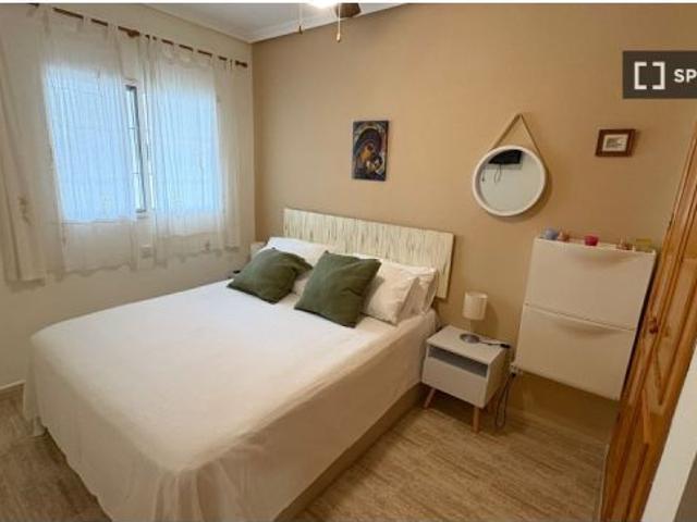 Apartamento de 2 habitaciones en alquiler en Pilar de la Horadada, se permite fumar
