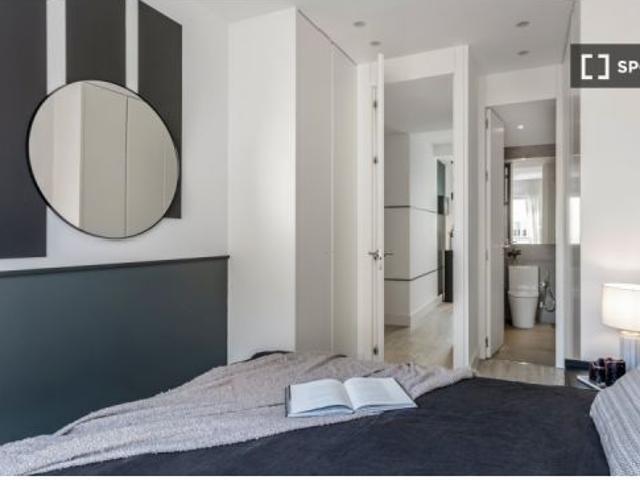 Apartamento de 2 habitaciones en alquiler en Ríos Rosas, ideal para profesionales y parejas