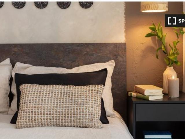 Apartamento de 2 habitaciones en alquiler en Ríos Rosas, se admiten mascotas