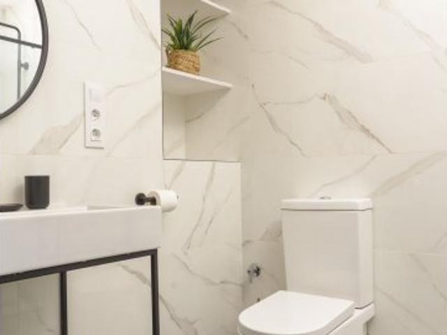 Piso en alquiler de 2 habitaciones en Sant Francesc, Valencia