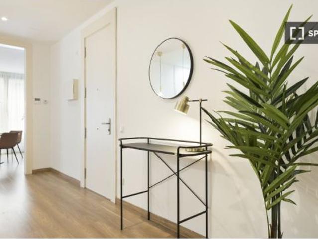 Apartamento de 2 habitaciones en alquiler en Sant Gervasi Galvany, Barcelona