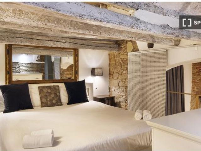 Apartamento de 2 habitaciones en alquiler en Sant Pere Santa Caterina i la Ribera, con todos los gas